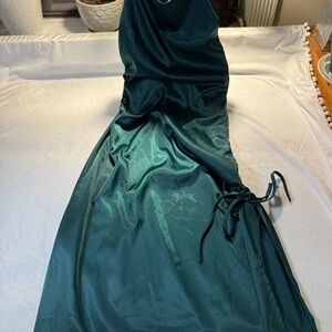 Source Unknown Emerald Green Satin Prom Dress
